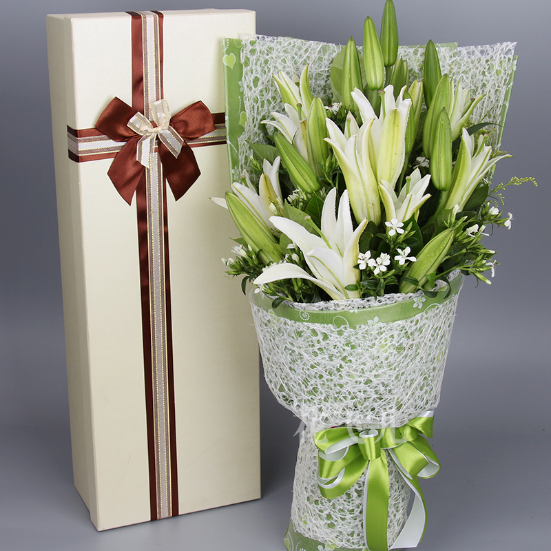 武汉香水百合花苗带花苞盆栽，成品大苗原盆原土室内外开花百合